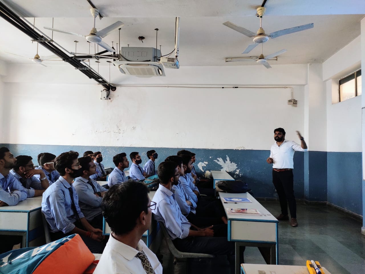 Seminar on Computer Aided Design Through SolidWorks in IMSEC Ghaziabad